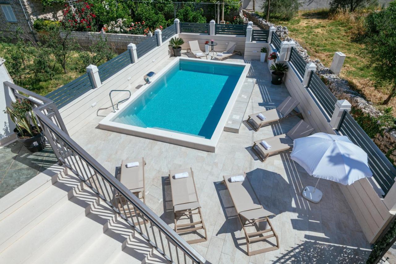Apartments Dubelj Komolac Luaran gambar