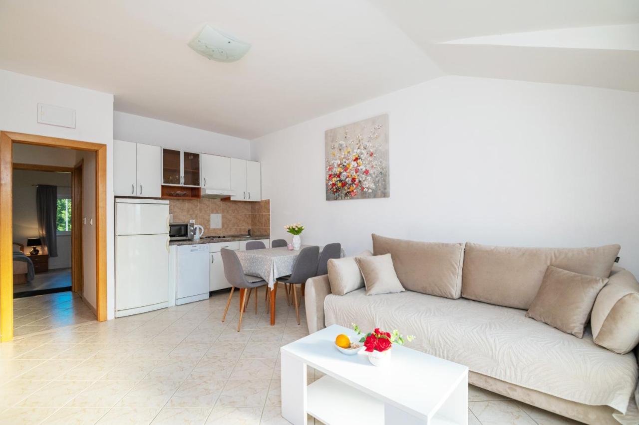 Apartments Dubelj Komolac Luaran gambar