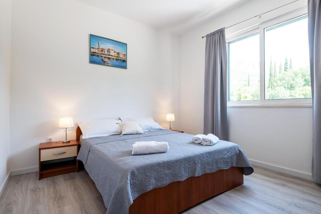 Apartments Dubelj Komolac Luaran gambar