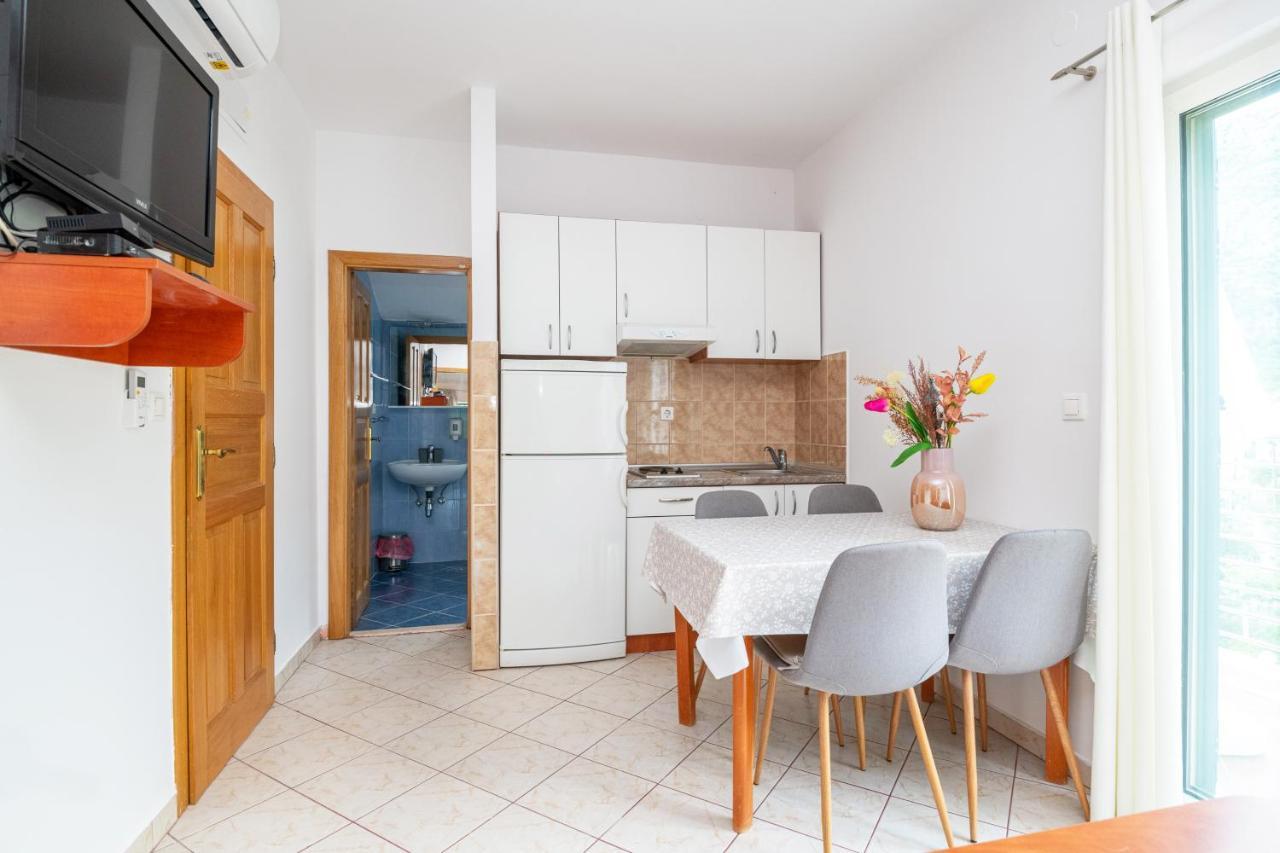 Apartments Dubelj Komolac Luaran gambar
