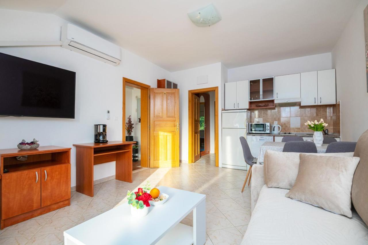 Apartments Dubelj Komolac Luaran gambar