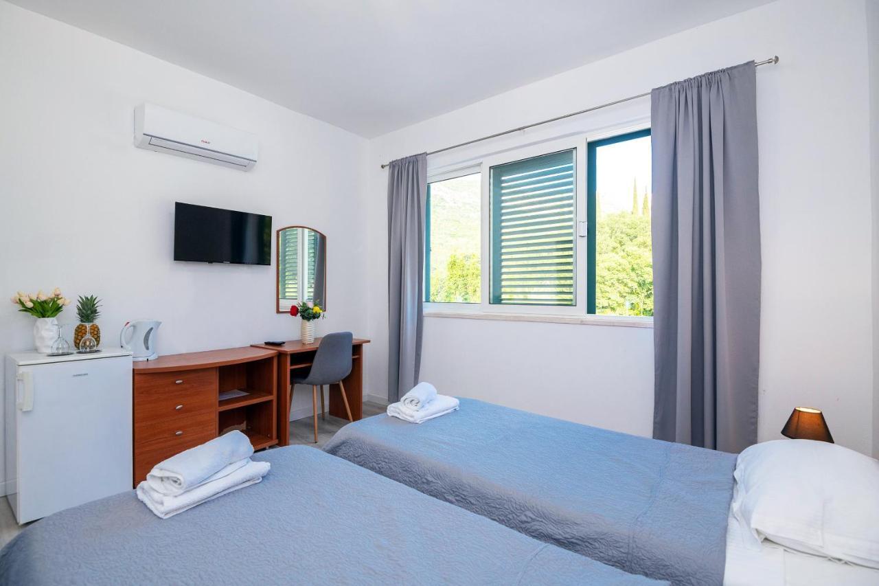 Apartments Dubelj Komolac Luaran gambar