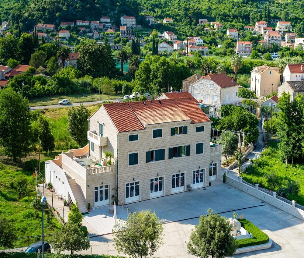 Apartments Dubelj Komolac Luaran gambar